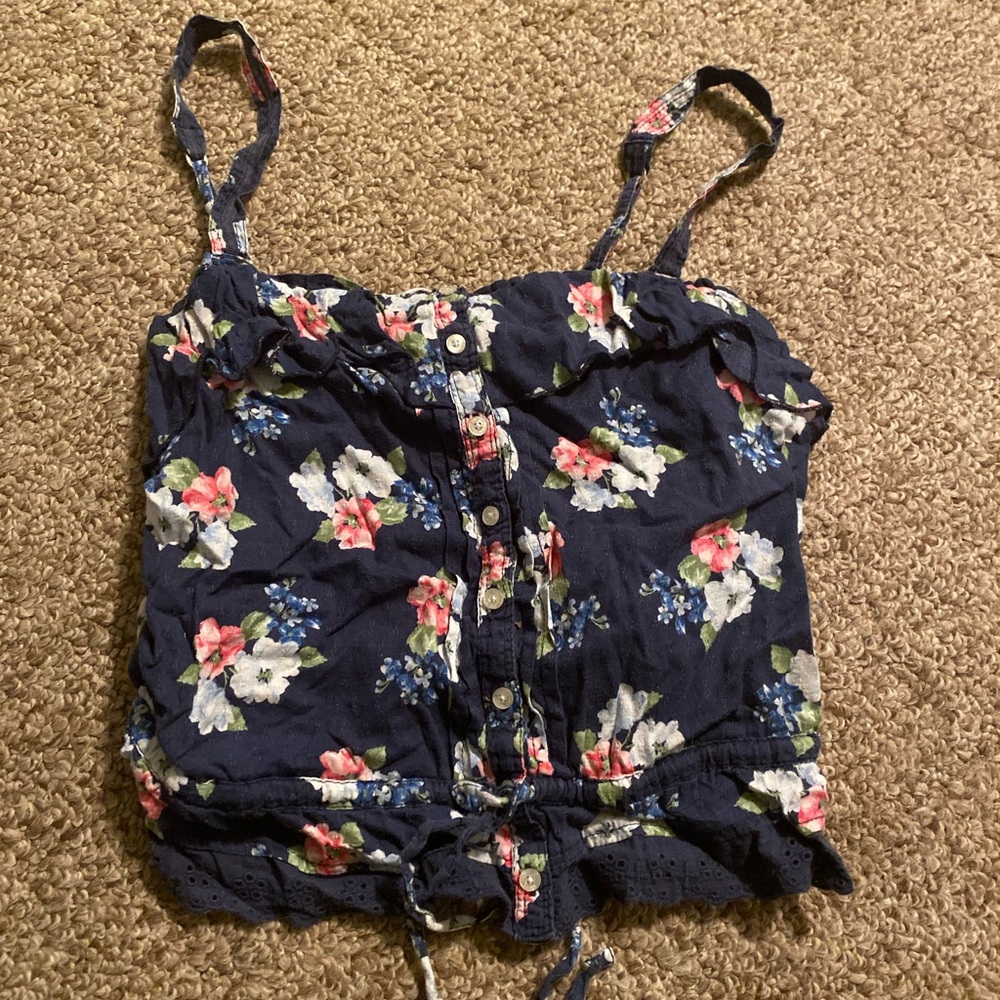 Gilly hicks blue ruffle tank top